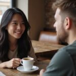 Sexdate Aziatische vrouwen: spannende ontmoetingen in België en Nederland Twee mensen delen een intiem gesprek in een sfeervol café